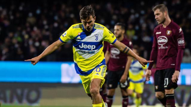 1638322724903094485.jpg cropped_GettyImages-1356439768.jpg