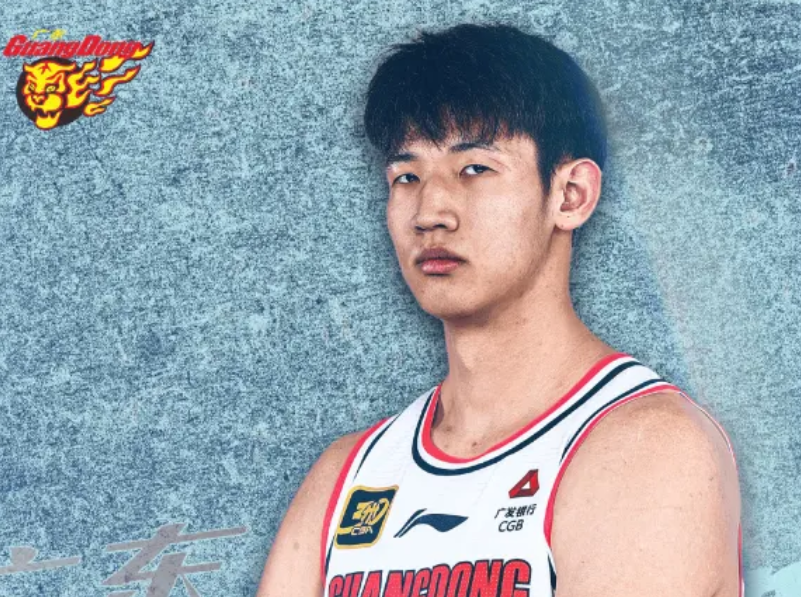 开云登录入口-上海半场险胜广东！弗格+洛夫顿轰32分，萨姆纳+3小将齐爆死顶！